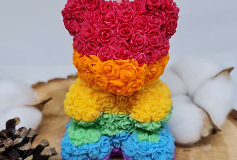 Bougie moulée ours fleuri